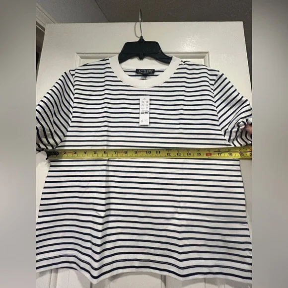 J.Crew Women's Relaxed Premium Weight Cropped TShirt Classic Ivory Stripe XS NWT - Picture 8 of 10